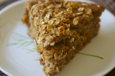 whole wheat cinnamon applesauce cake