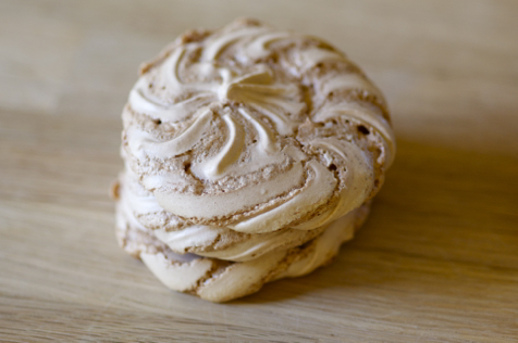 nutella meringue cookies